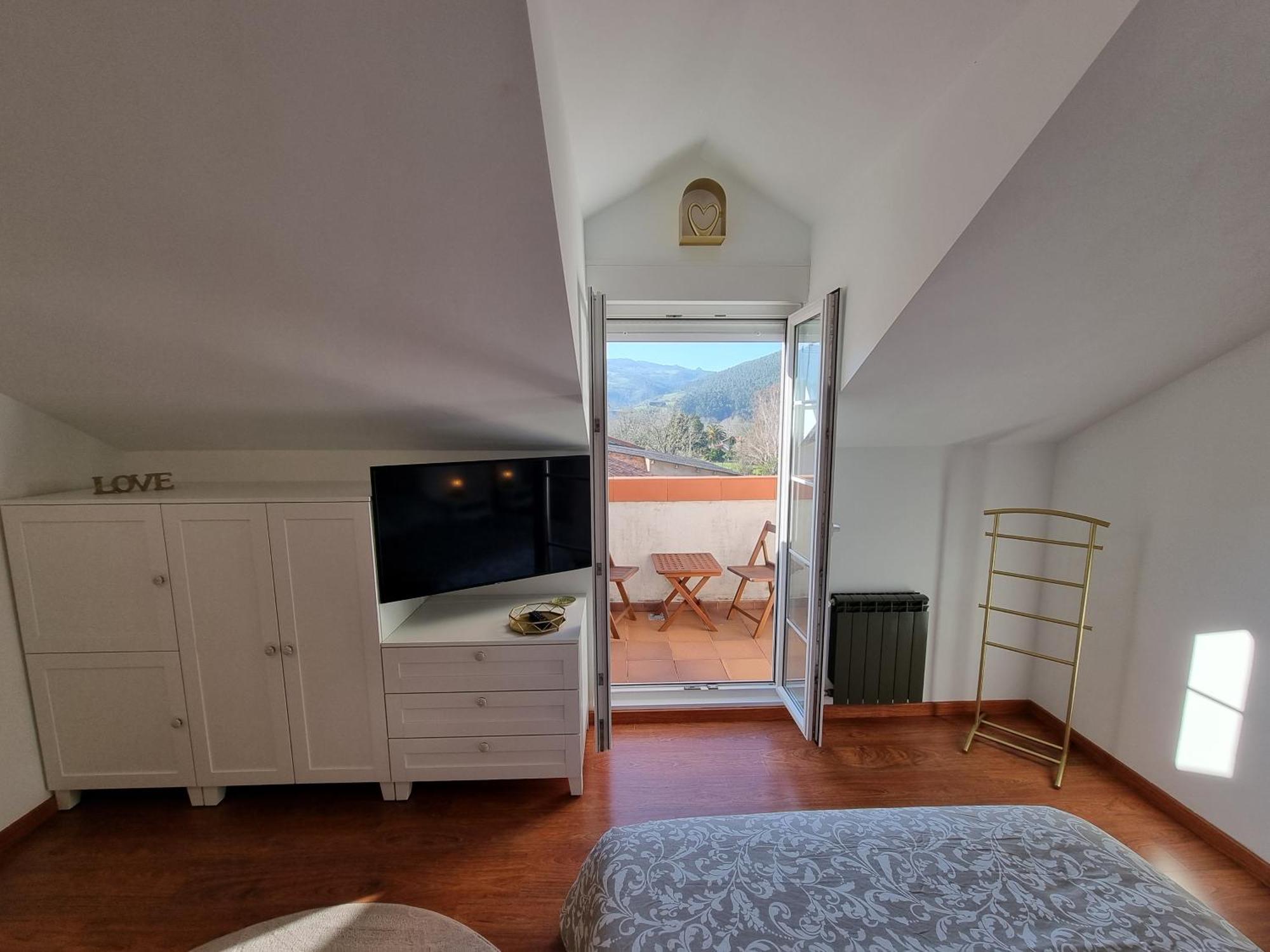 Apartment Romantico Con Terraza Y Piscina